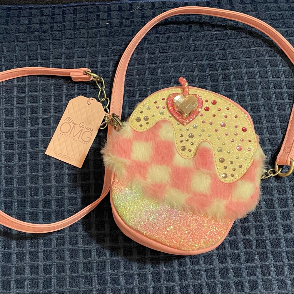 Miss Gwen’s OMG Accessories Kids Ice Cream Purse in Pink‎ and Gold